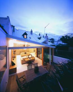 polydoor-house_01 - Geoform Architects